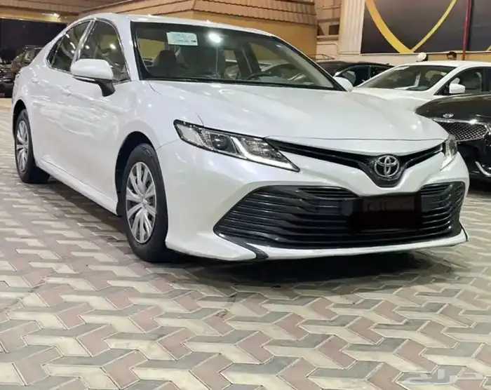 كامري LE موديل 2020 في قمة النظافه 1