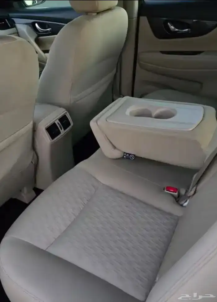 نيسان اكس تريل موديل 2020 5