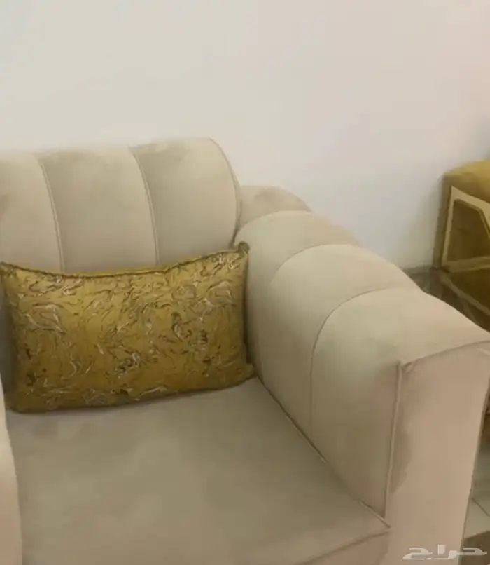 كنب للبيع ممتاز 3