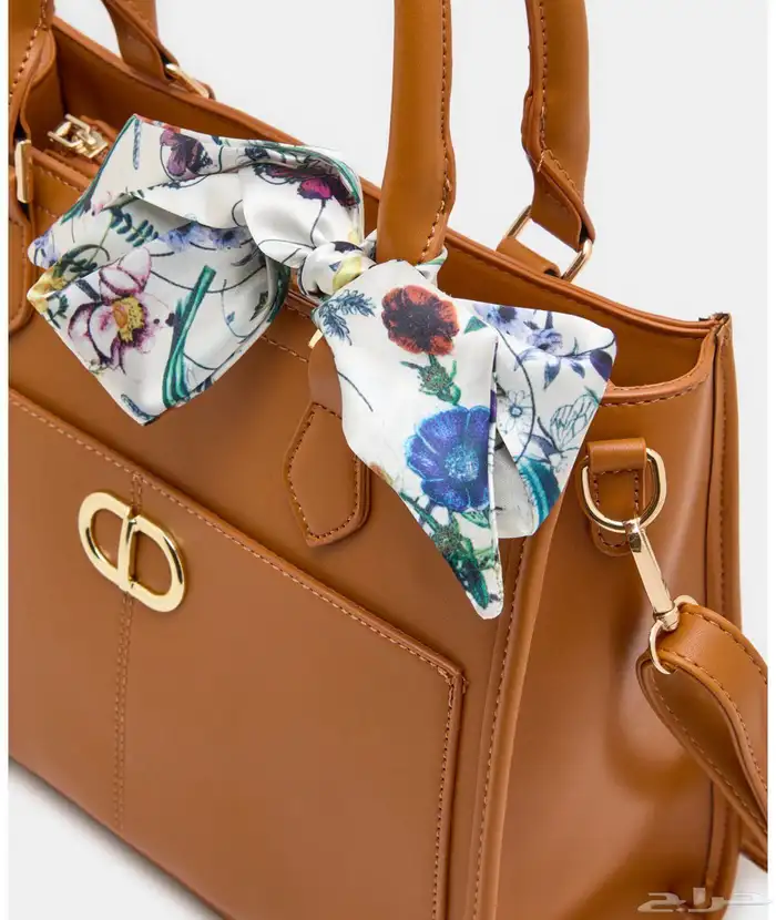 للبيع  حقيبة جديدة تمام ا 1