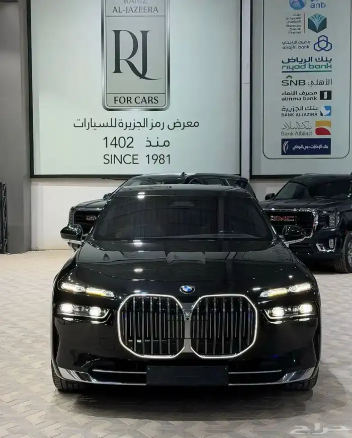 بي ام دبليو 735 2023 اسعار مناسبة فل ناغي كامل تحت الضمان 12