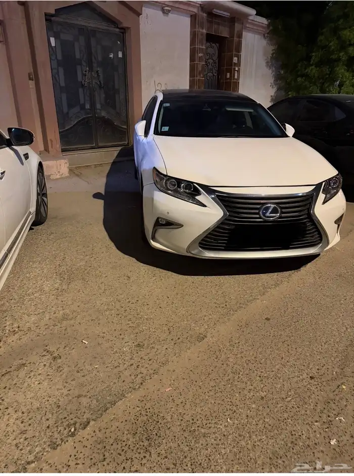 لكزس ES350 5