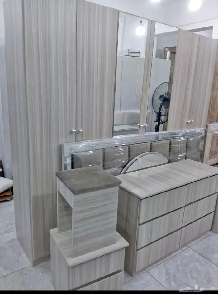 SPECIAL OFFERS on new complete bedroom set عرض خاص غرفة نوم 5