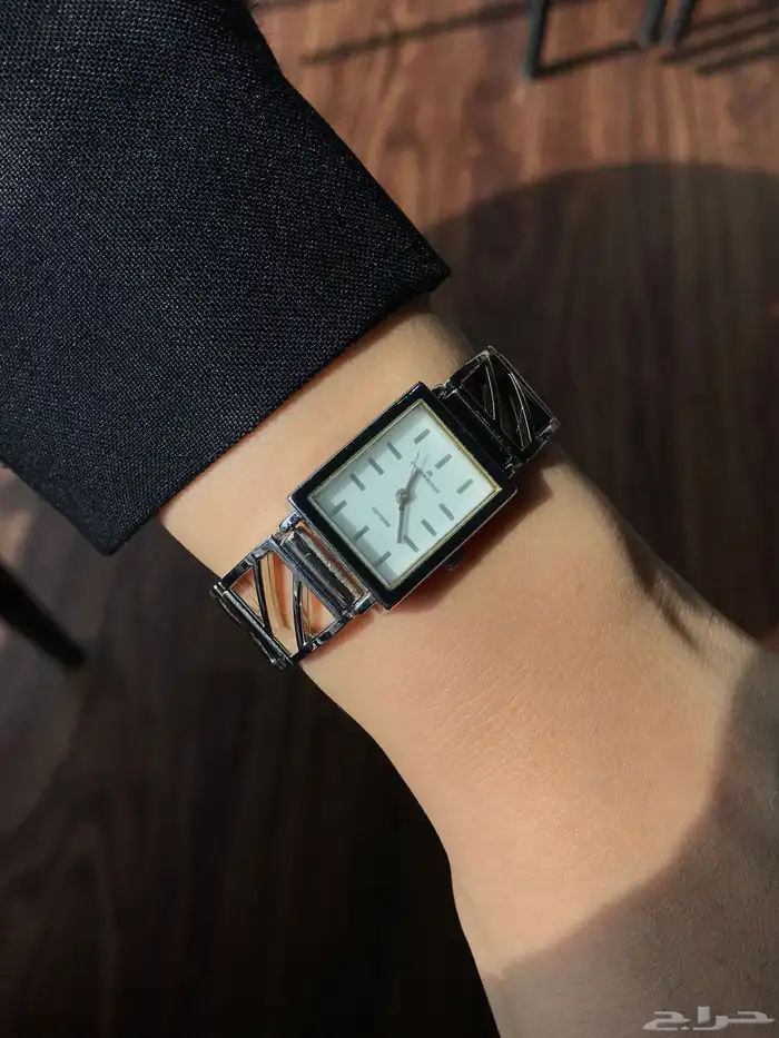 ساعات 50 ريال ضد الماء 5