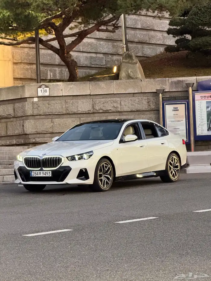 بي ام دبليو 520i 0