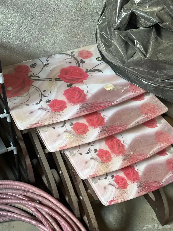 طاولات خدمه 0