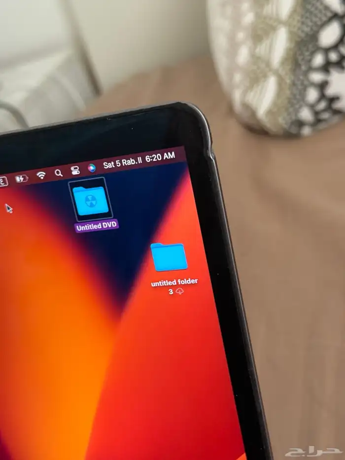 MacBook pro 2017 13inch 14