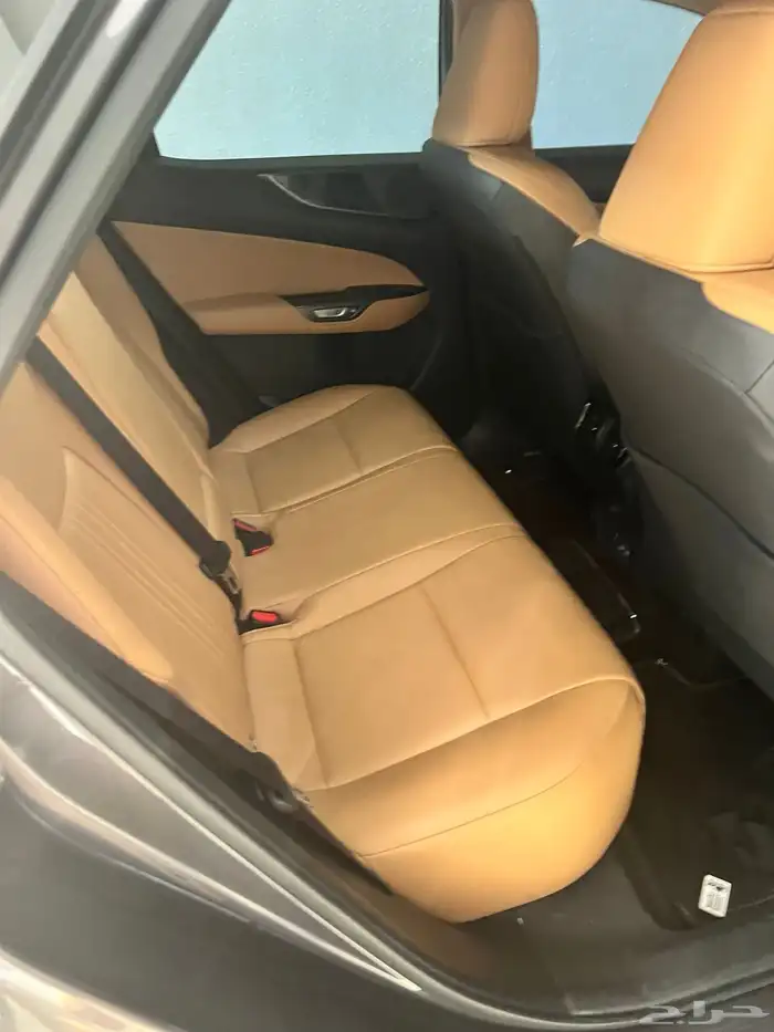 لكزس 2022 NX 350 8