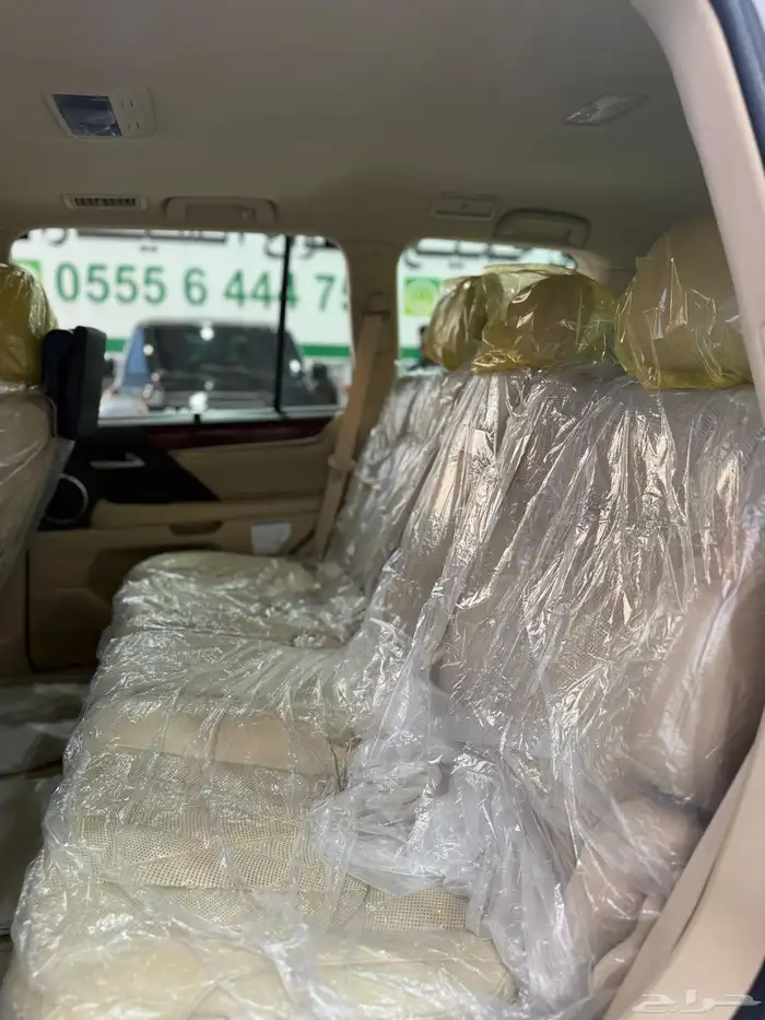 لكزس - 2019 - LX570 - فل كامل - بلاك اديشن 19