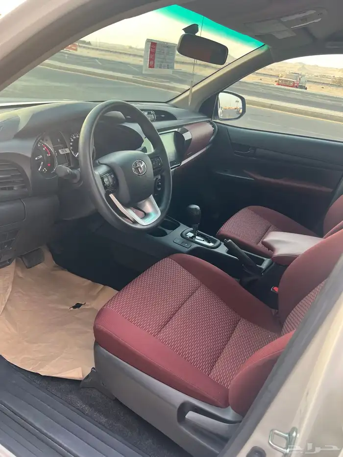 هايلوكس 2025 اوتماتيك بدون دبل بنزين 6