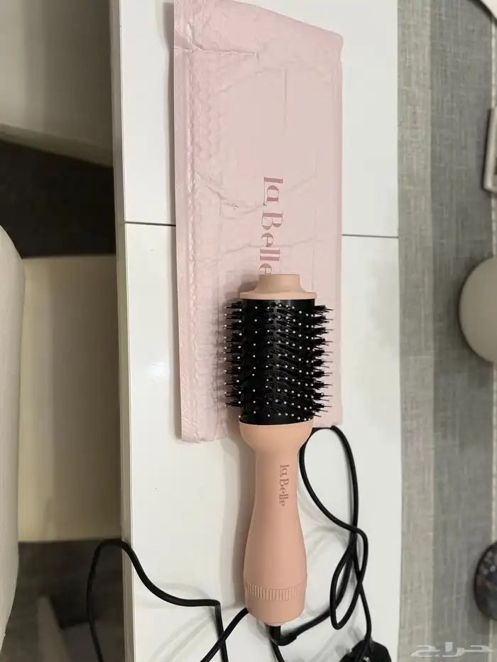 جهاز تصفيف الشعر 4