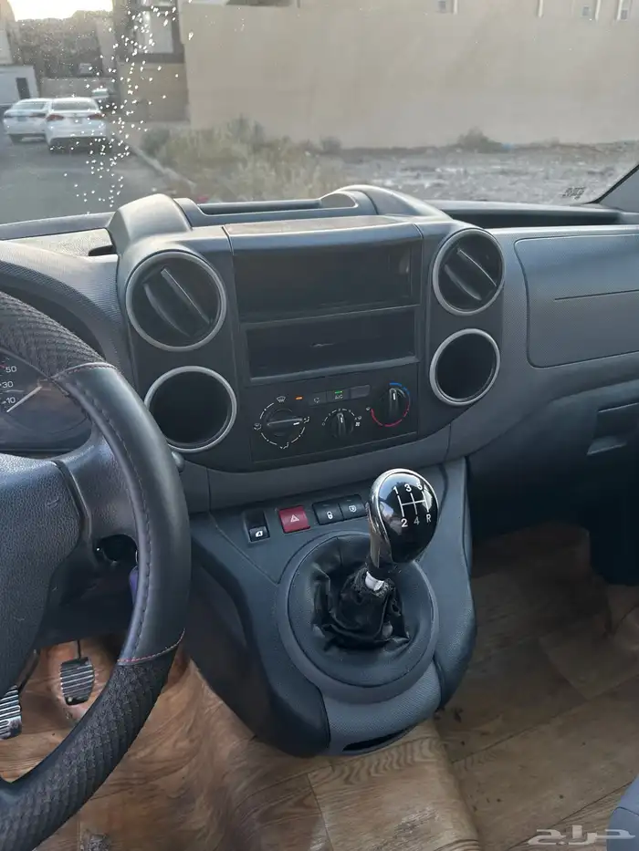 بيجو بارتنر 2017 17