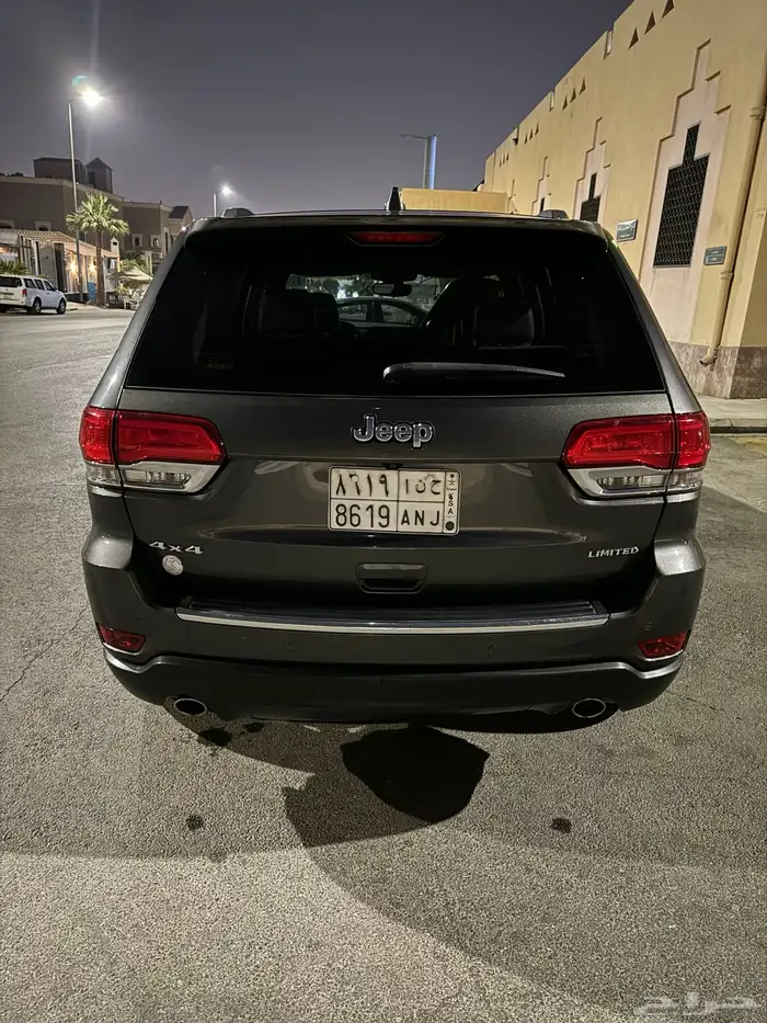 جيب شروكي لميتد 11