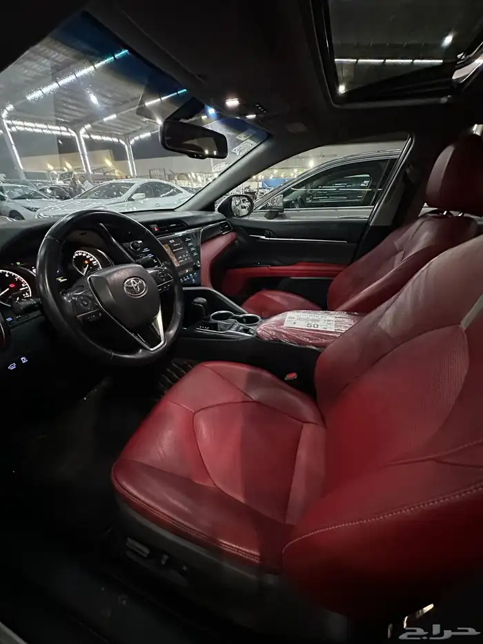 للبيع تويوتا كامري قراندي 2019 فل كامل السوم 78000 الف 13