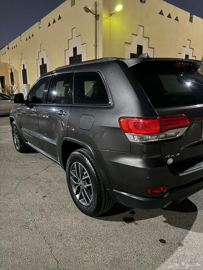 جيب شروكي لميتد 9