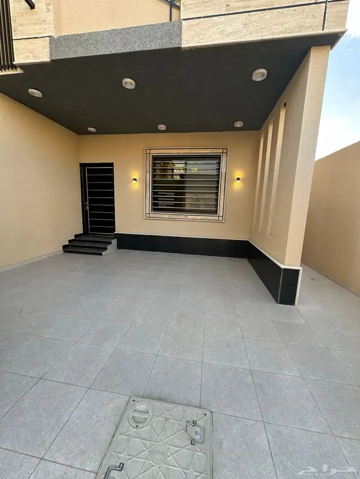 شقق وارواف سعرها مناسب بموقع هادئ ومكتمل بالقرب من الممشي 1