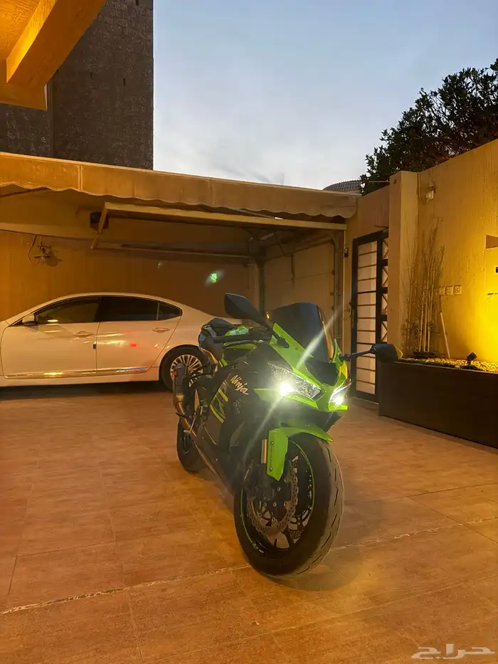 كوازاكي Zx6r 1