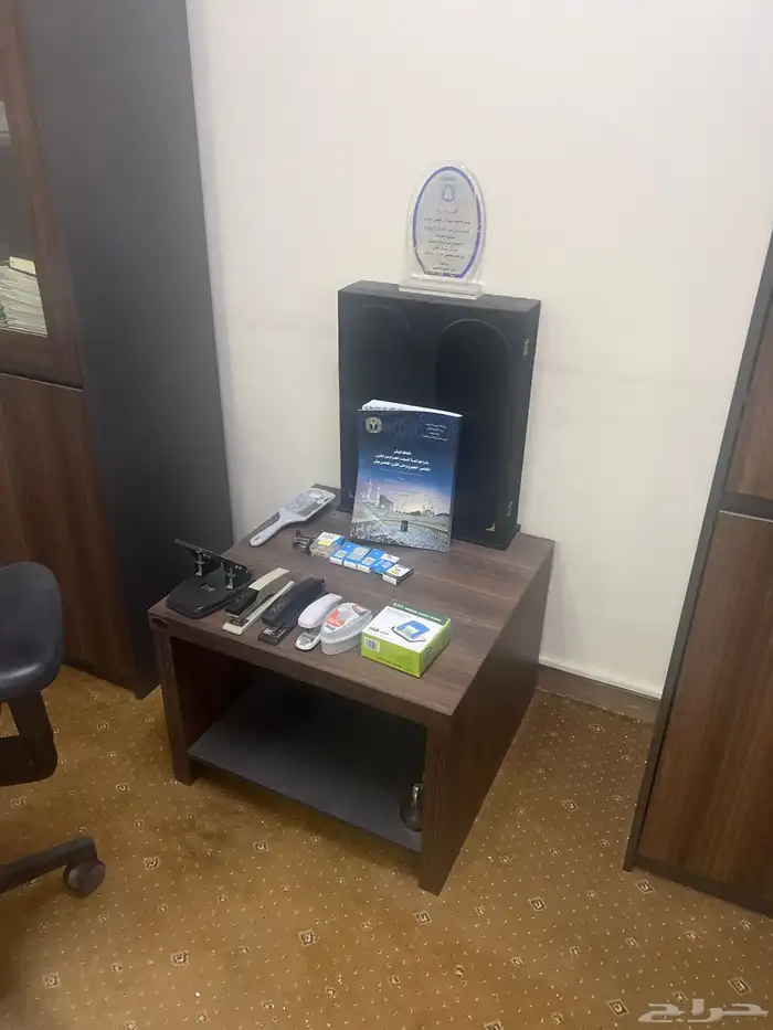 اثاث مكتبي 1