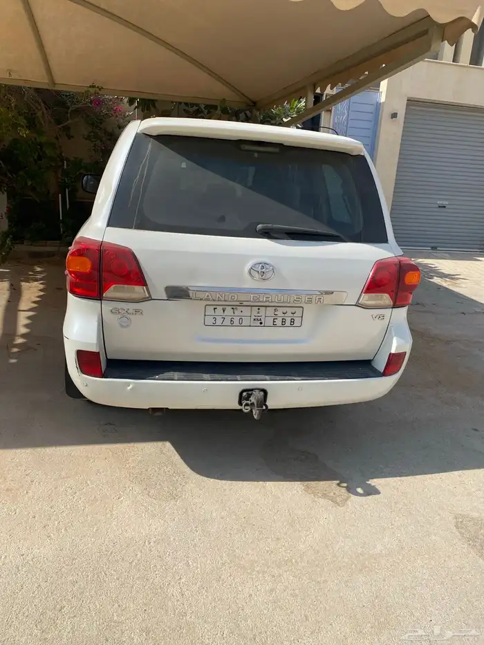 تويوتا لاند كروزرGXR 2