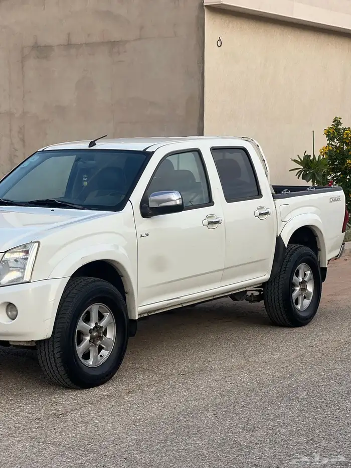 ايسوزو ديماكس 6