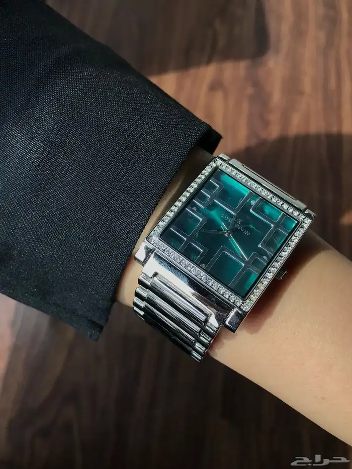 ساعات 50 ريال ضد الماء 17