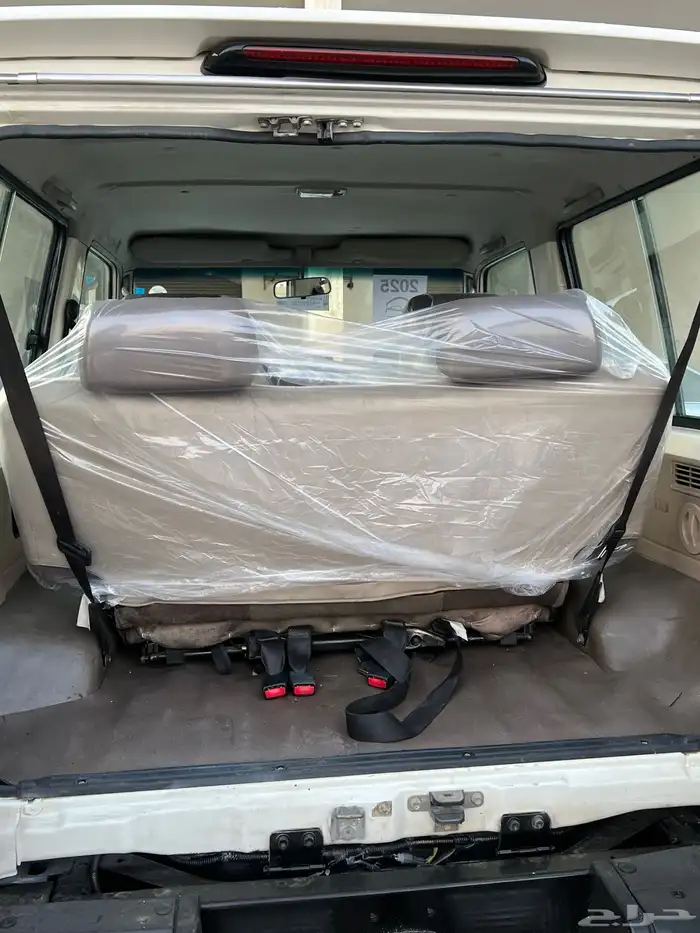 جيب ربع ماشي قليل 2022 23