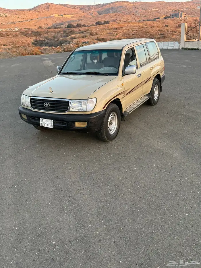 صالون 2001 للبيع 2