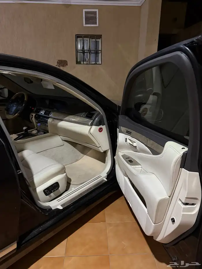 لكزس LS460L بسعر مناسب 16