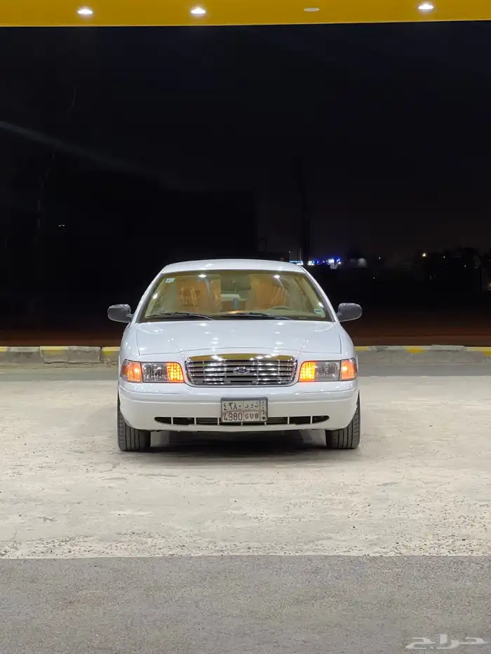 فورد فكتوريا 2011 بوليسي 7