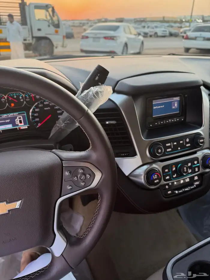 شيفورليه تاهو 2015 مخزن - LS بدون دبل عداد 17 الف كيلو فقط 15