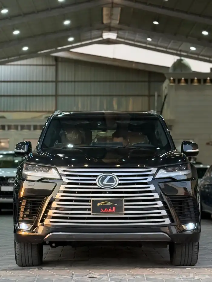 لكزس - 2023 - LX600 - BB - فل كامل 7