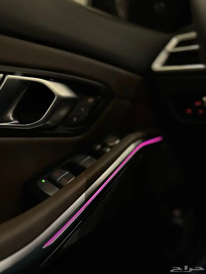 بي ام دبليو 340 33