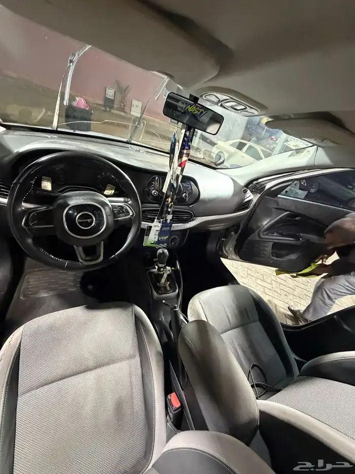 دوج نيون موديل 2018الممشى 28000 7