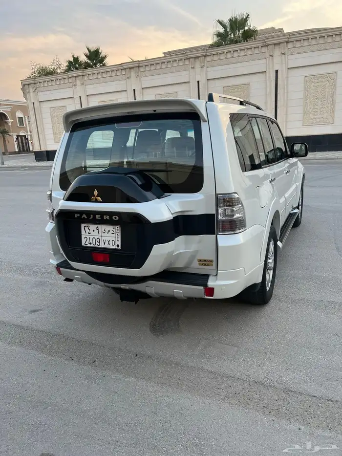 باجيرو 2018 علامه ذهبيه اعلى فئه 11