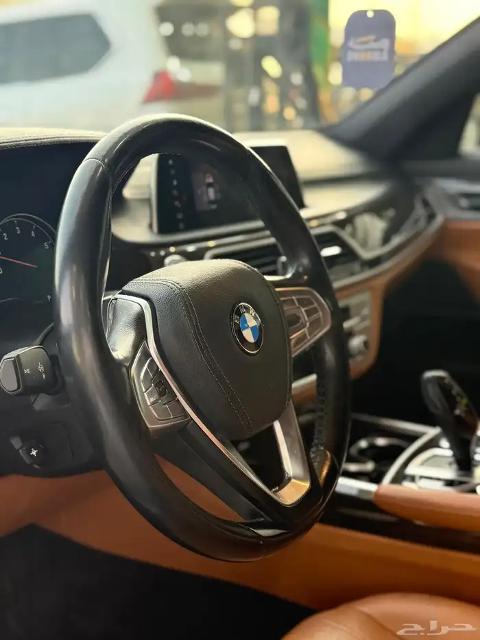 بي ام دبليو - 2018 - 730 - فل كامل - بسعر 85 الف 6