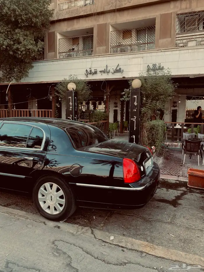 لينكون تاون كار 12