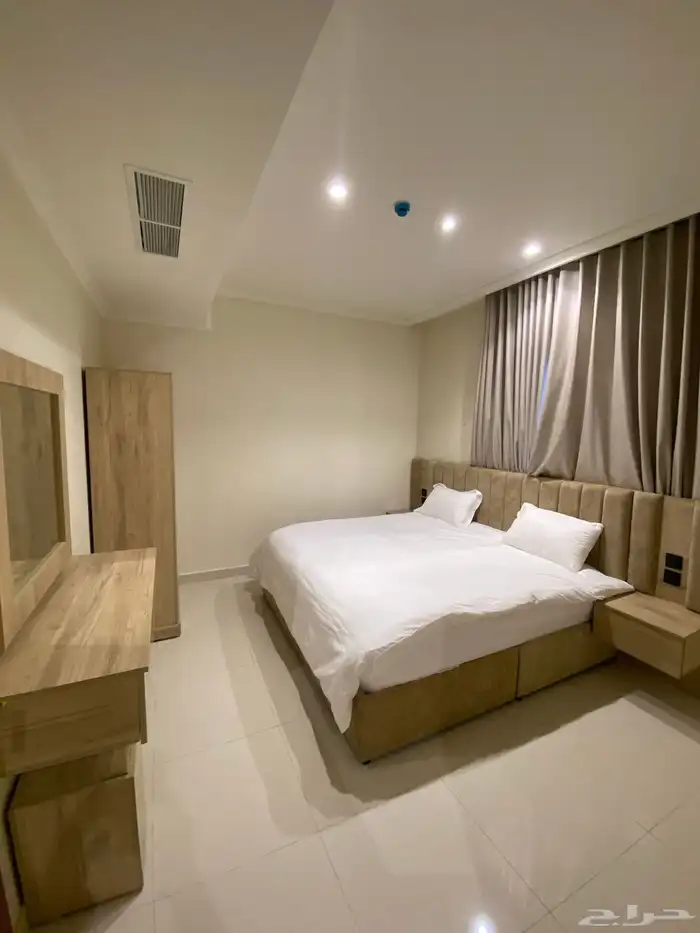 شقة مفروشة بدمام حي الزهور ايجار شهري 1