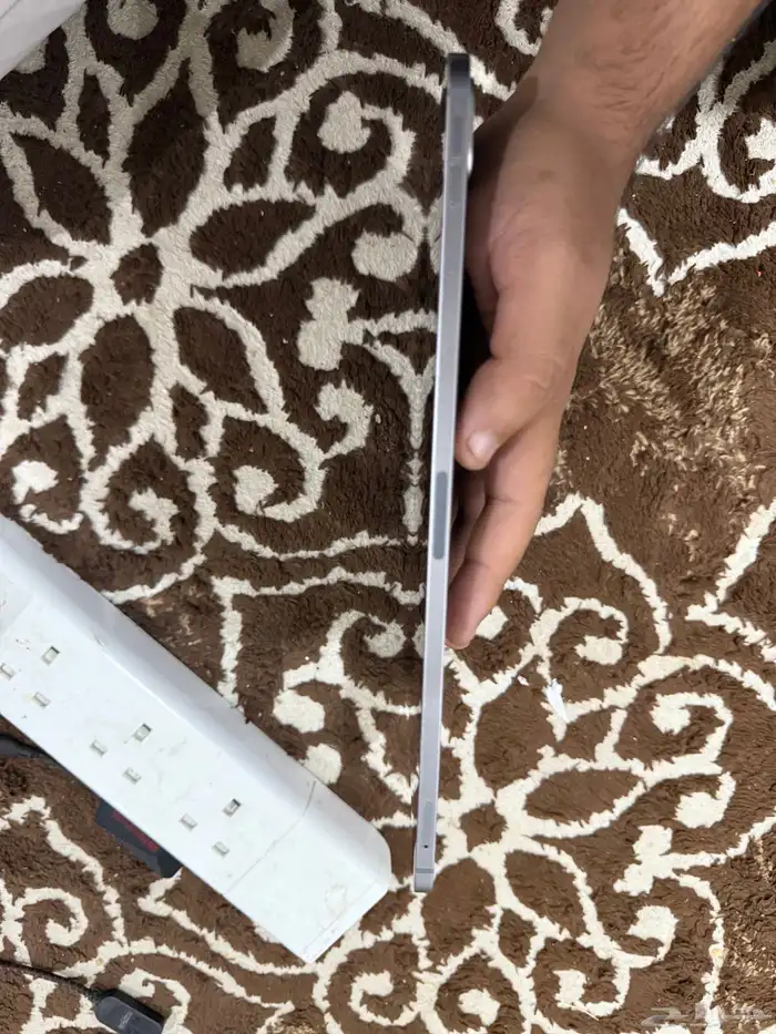 ايباد برو 2022 M2 شريحه 4