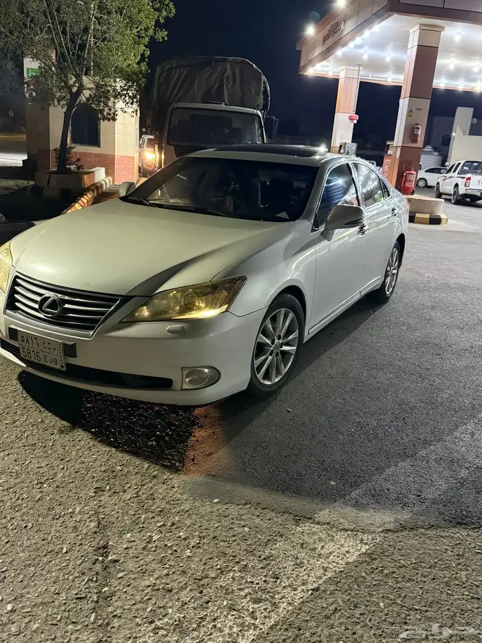 لكزس 2010 (عالسوم) 9