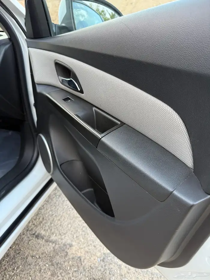 شيفرولية كروز نظيف جدا 37