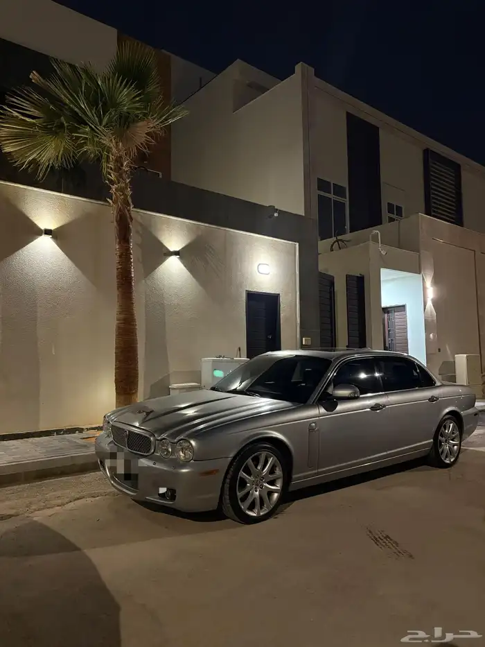 جاكوار JAGUAR XJ 1