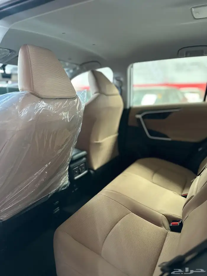 تويوتا راف فور استاندر بنزين دبل موديل 2025 الاقل سعرا 4