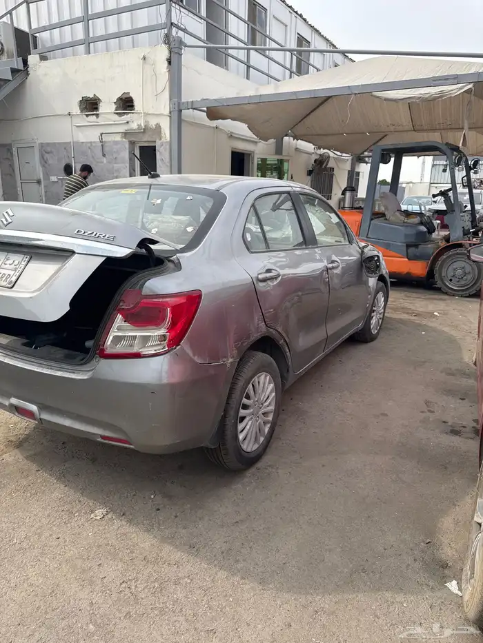 سيارات مصدومه 27