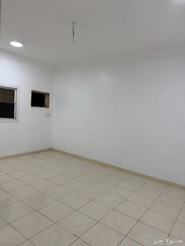 شقة ثلاث غرف بحي السلام 0