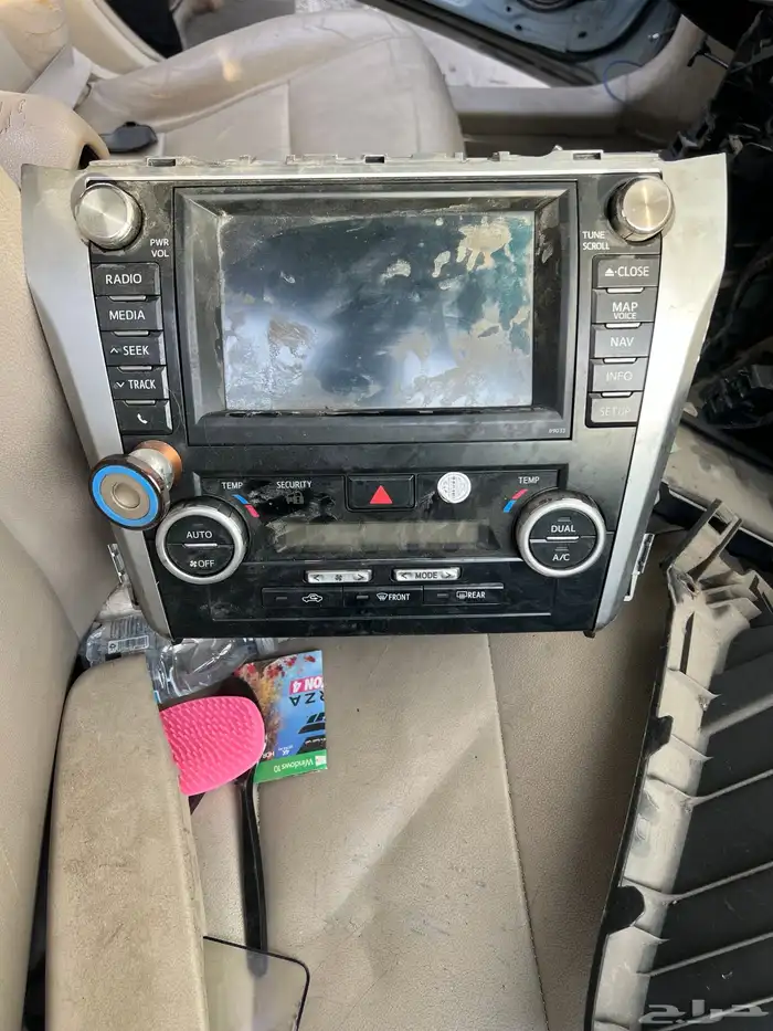 للبيع قطع شاشه دركسون اريون من موديل 2012 الى 2016 2