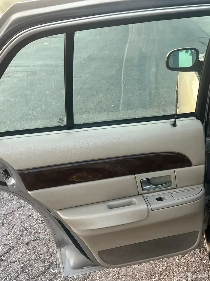 فورد جراند ماركيز 2010 فل نظيف مالك اول 22