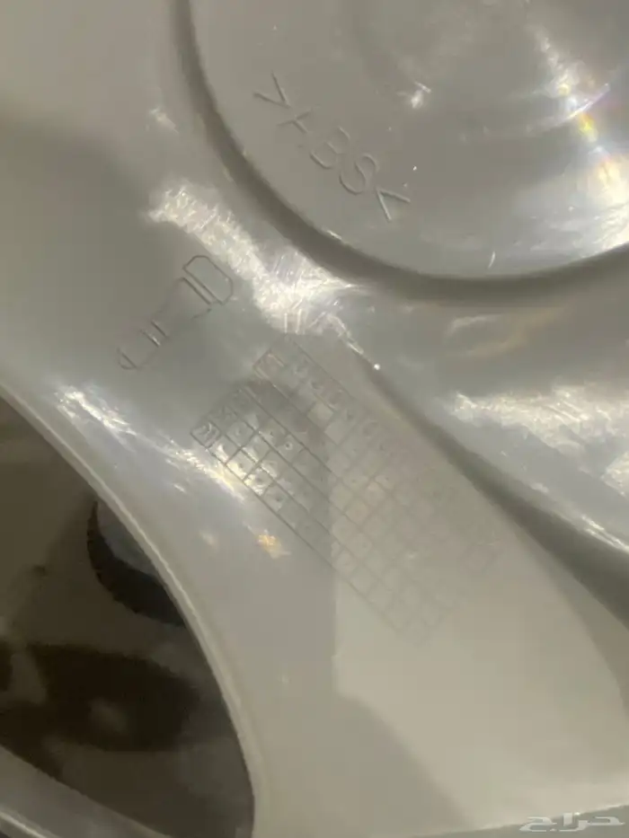 طيس هايلوكس 2002 1