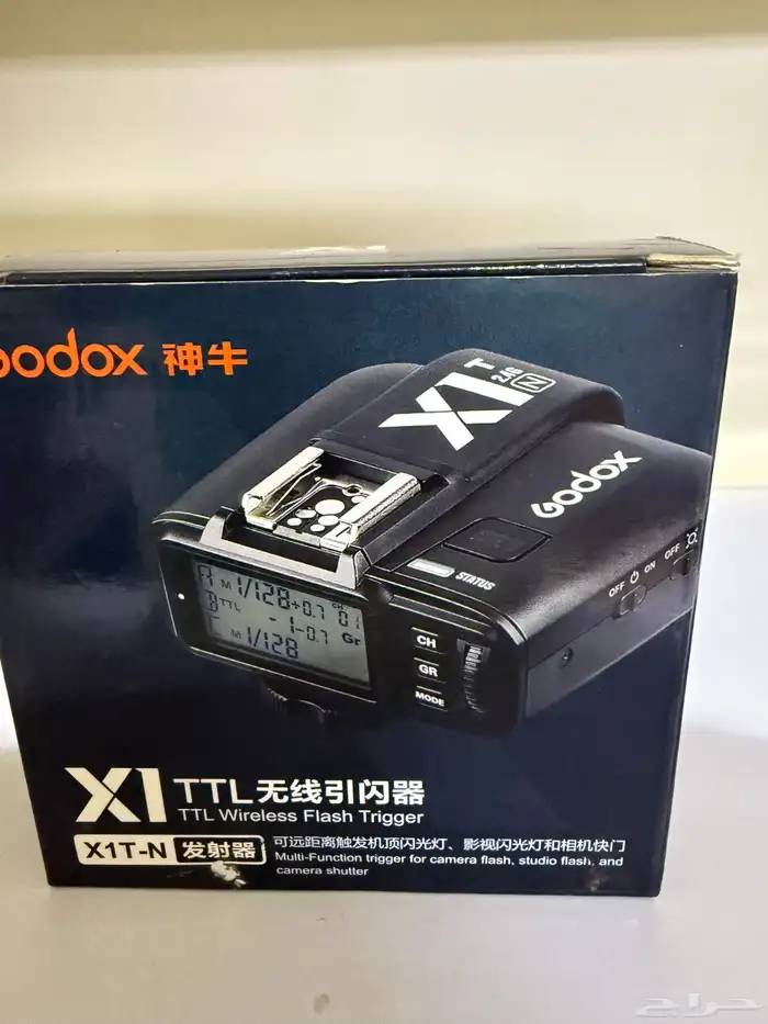 عدسه تآمرون 10 24 3