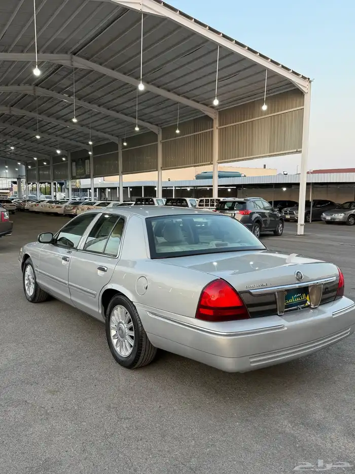 فورد ماركيز فل كامل 2010 وكالة سمني مدخل هلوز 10