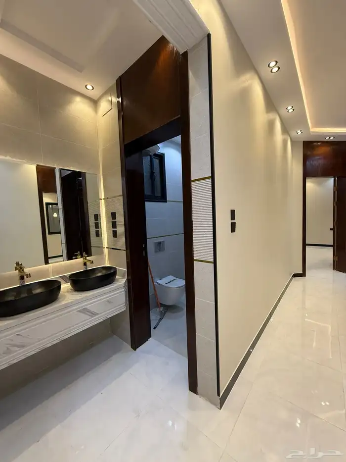 شقه ارضيه 6 غرف بمداخل مستقله قرب ممشي الراقي-بسعر550الف 13